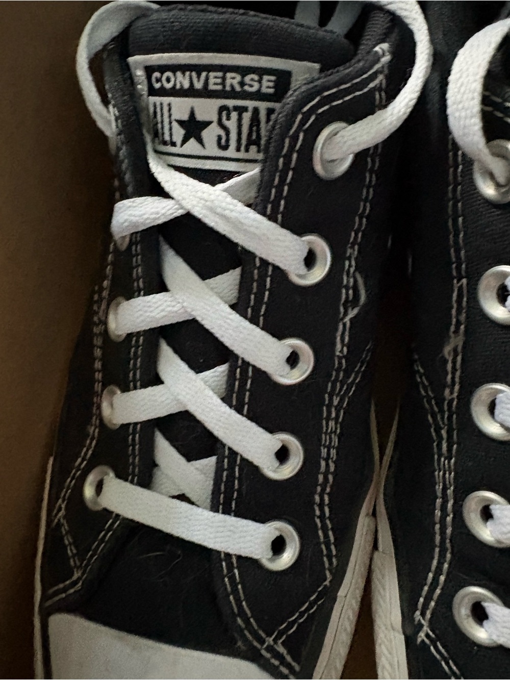 Converse black low tops - Picture 5 of 13